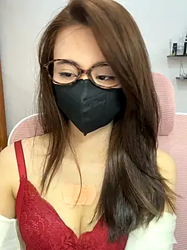 Mochi21 online show from 12.02.25