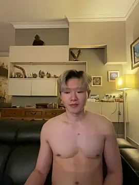 Snapshot of zachlee_69 chatting on 06.07.26 zachlee 69 online show from 06.07.26