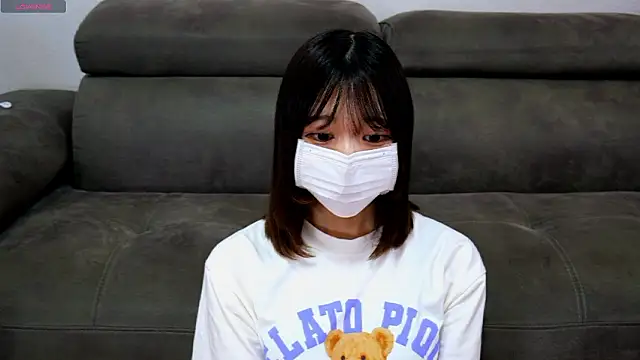 Snapshot of yua____chan chatting on 09.30.25 yua    chan online show from 09.30.25