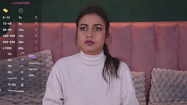 VanessaOlive online show from 09.28.25