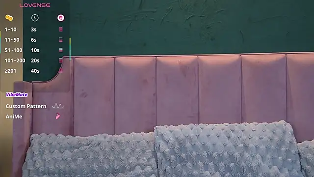 VanessaOlive online show from 09.30.25