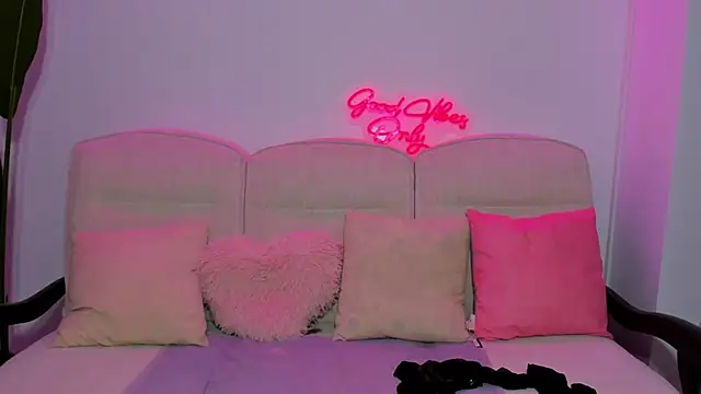 JessicaSky  online show from 04.03.26