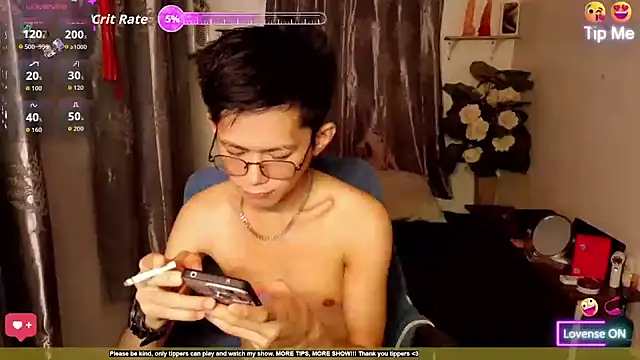 Snapshot of Skinny_CumLoader69 chatting on 06.18.26 Skinny CumLoader69 online show from 06.18.26