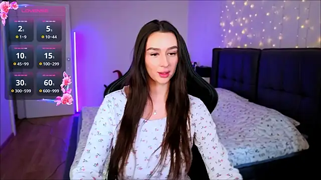 Veronica Larsson online show from 02.02.26