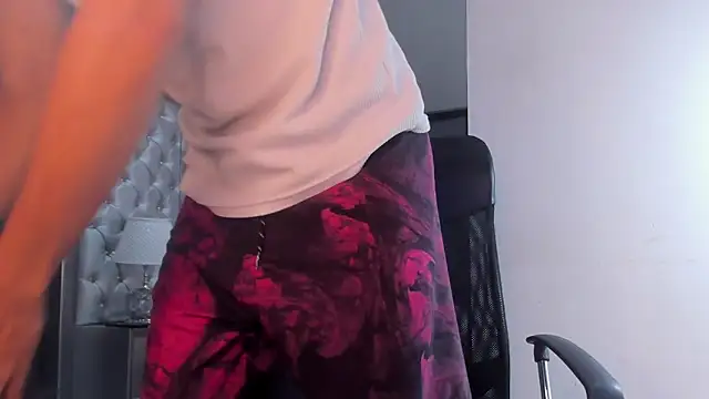 JhosuaCollins  online show from 09.12.25