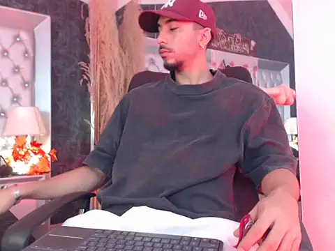 JhosuaCollins  online show from 10.18.25