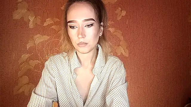 Awora Wolf online show from 09.20.25