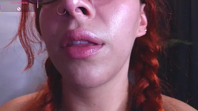 Snapshot of bri_von_dhara__ chatting on 02.06.26 bri von dhara online show from 02.06.26