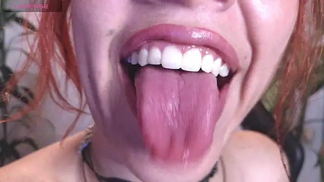 Snapshot of bri_von_dhara__ chatting on 02.08.26 bri von dhara online show from 02.08.26