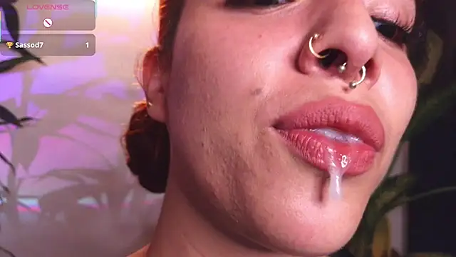 Snapshot of bri_von_dhara__ chatting on 02.15.26 bri von dhara online show from 02.15.26