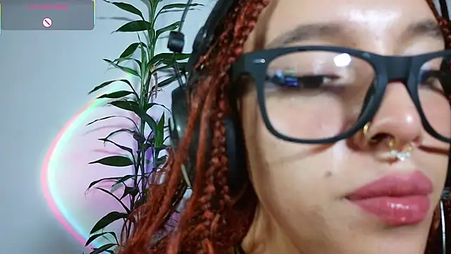 bri von dhara   online show from 04.07.26