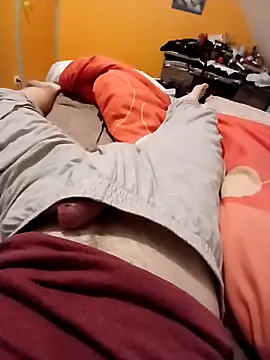 Snapshot of Aymeric35000 chatting on 02.18.26 Aymeric35000 online show from 02.18.26