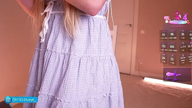 Snapshot of Miablueye chatting on 03.02.26 Miablueye online show from 03.02.26