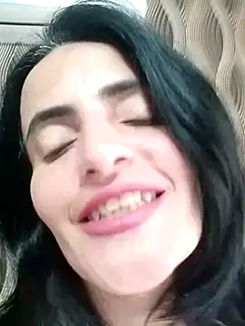 Gecenin Kralicesi online show from 04.08.26