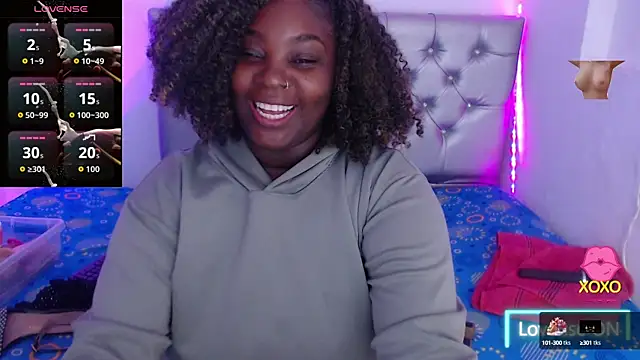 ebony NeighborMoans online show from 10.08.25