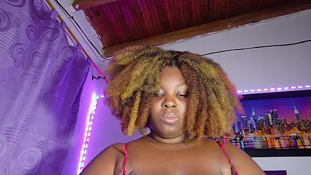 ebony NeighborMoans online show from 03.27.26