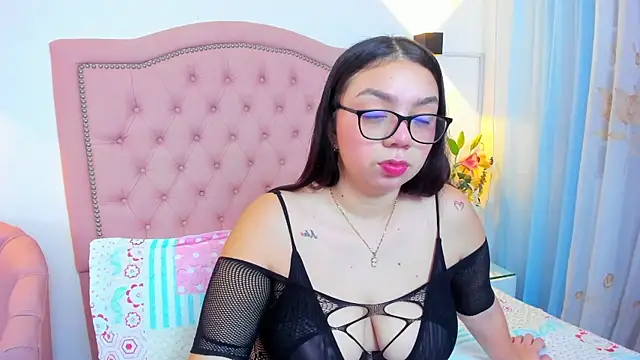 Ferzaya online show from 10.18.25