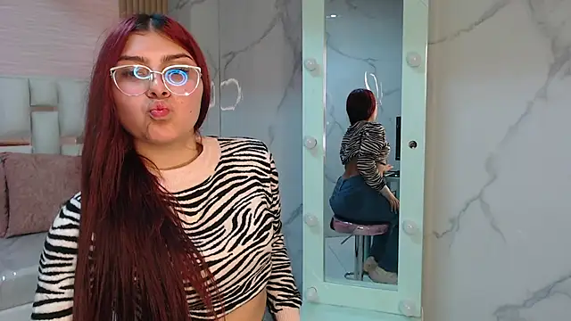 kim lush s online show from 09.08.25