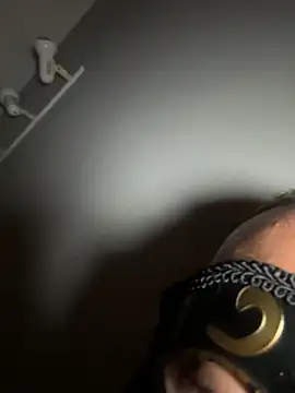 ELTIBURONCITO online show from 03.03.26