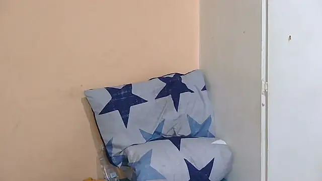 Snapshot of EbonyPhatBooty chatting on 10.04.25 EbonyPhatBooty online show from 10.04.25