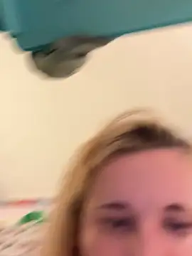imawhorenslut19 online show from 04.29.26