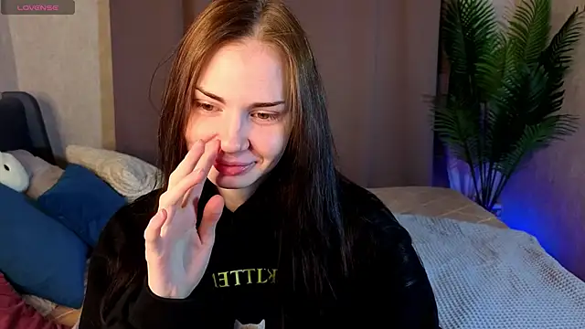 Snapshot of Jennie_Hunter chatting on 01.18.26 Jennie Hunter online show from 01.18.26