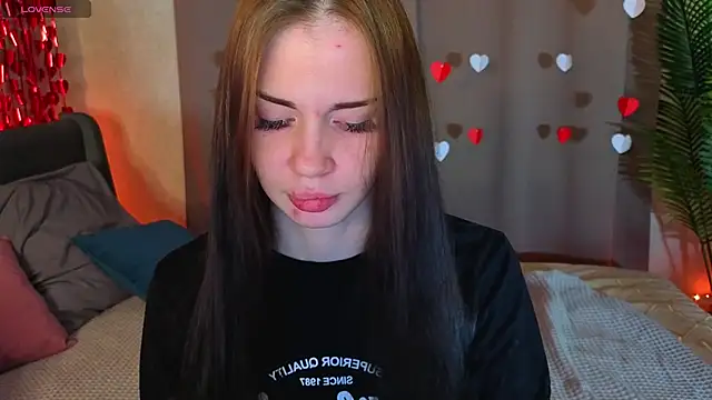 Snapshot of Jennie_Hunter chatting on 02.07.26 Jennie Hunter online show from 02.07.26