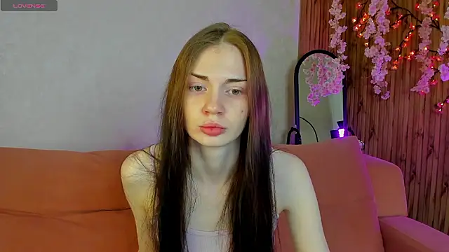 Snapshot of Jennie_Hunter chatting on 02.24.26 Jennie Hunter online show from 02.24.26