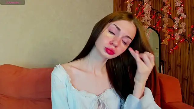 Snapshot of Jennie_Hunter chatting on 03.04.26 Jennie Hunter online show from 03.04.26