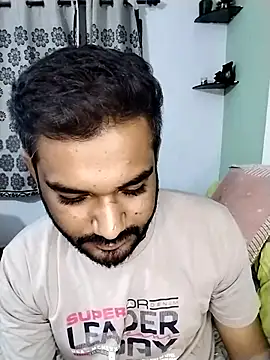Snapshot of avi007p chatting on 10.17.25 avi007p online show from 10.17.25
