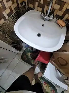 WelloffUpthrow online show from 02.17.26