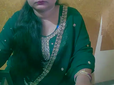 Saniya K online show from 09.23.25