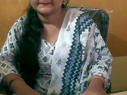 Saniya K online show from 09.28.25