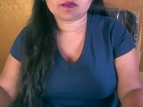 Saniya K online show from 10.18.25