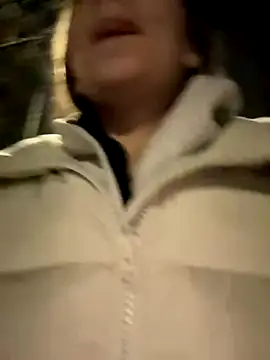 FroggyAnna online show from 11.26.25