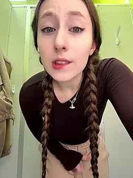 FroggyAnna online show from 01.11.26