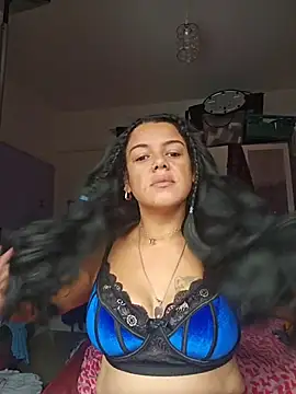 Snapshot of GoddessChantelle chatting on 10.23.25 GoddessChantelle online show from 10.23.25