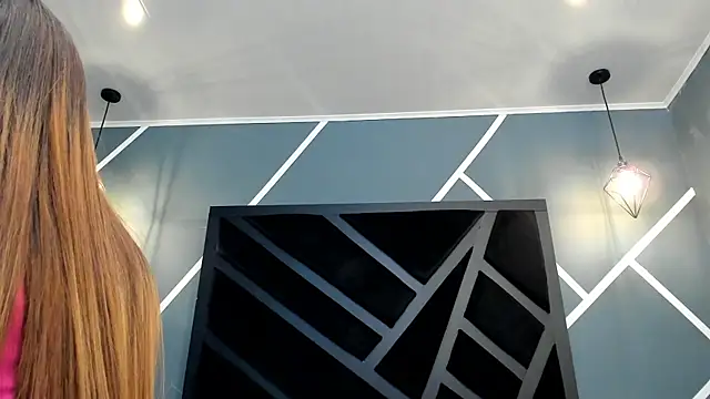 Alana cox  online show from 10.08.25