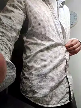 Snapshot of SexWinter90 chatting on 11.27.25 SexWinter90 online show from 11.27.25