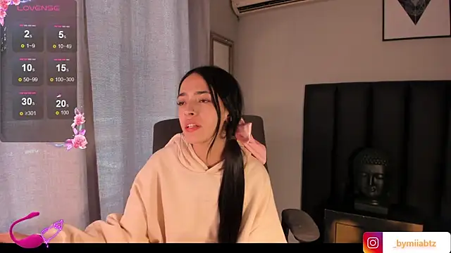 miIa bratz online show from 09.11.25