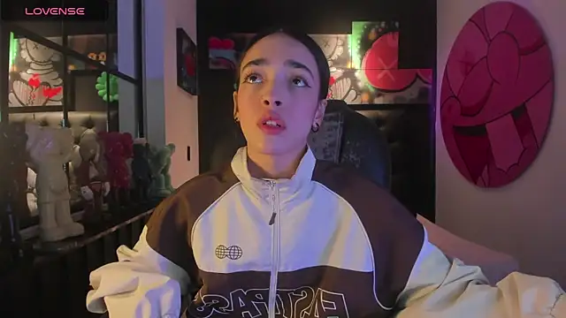 miIa bratz online show from 03.06.26