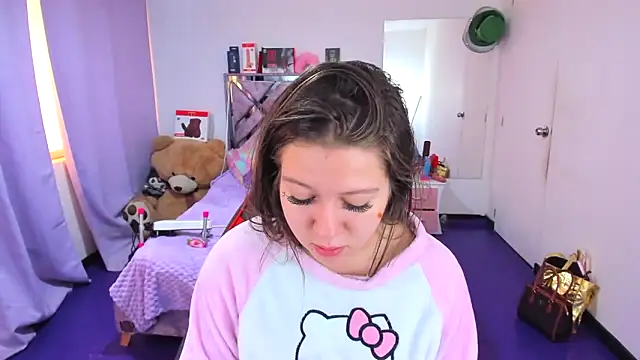 Luna Analya online show from 04.10.26