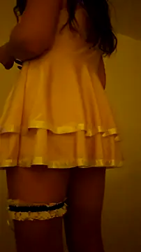 Snapshot of LeemaBean chatting on 10.16.25 LeemaBean online show from 10.16.25