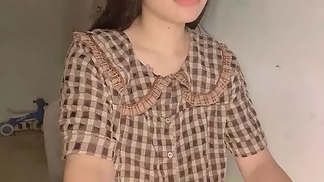 Snapshot of hello_mie chatting on 05.07.26 hello mie online show from 05.07.26
