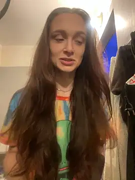   Leyla   online show from 09.10.25