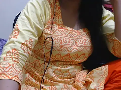 Snapshot of fairy_queen07 chatting on 09.19.25 fairy queen07 online show from 09.19.25