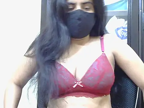 Snapshot of fairy_queen07 chatting on 10.07.25 fairy queen07 online show from 10.07.25