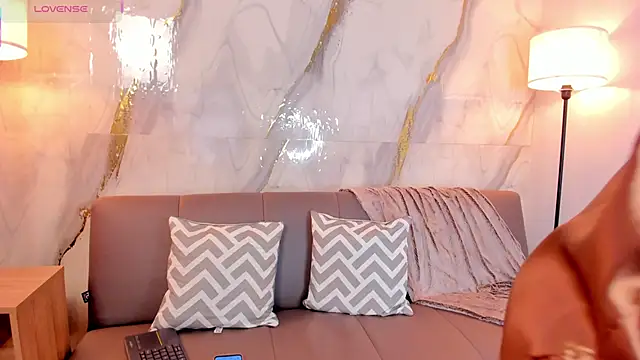 Tiffany Nm online show from 01.06.26