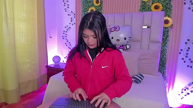 Jade Nmm online show from 10.06.25