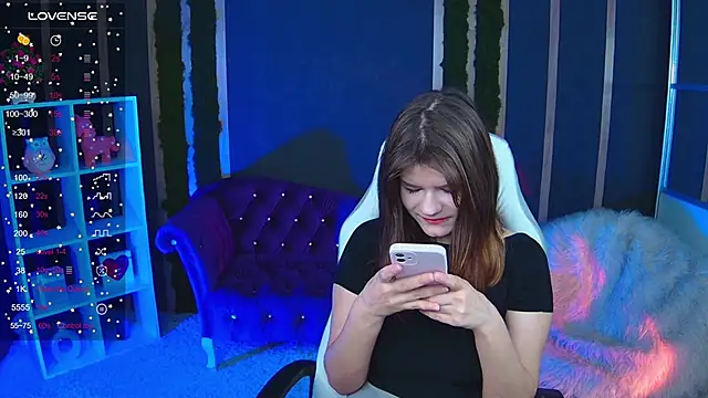 Lunamytrend online show from 11.23.25